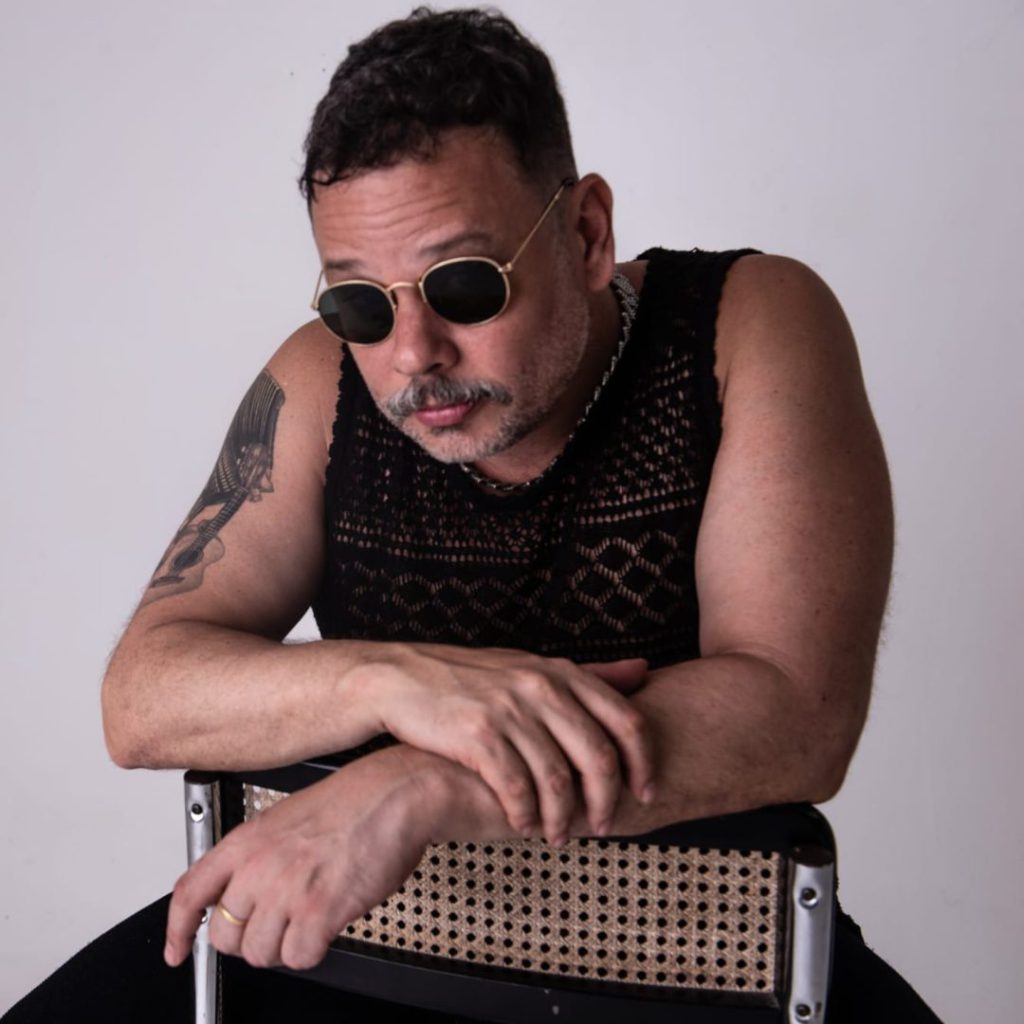 Moyseis Marques por Elena Moccagatta 4