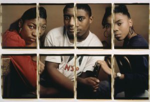 -6830818b92694--6830818b92697Dawoud Bey_Toyia, Kelvin & Erica II_1993_80,9X60,3X4,7cm.jpg